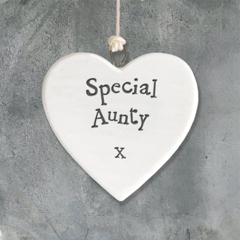 Small Porcelain Heart- 'Special Aunty'